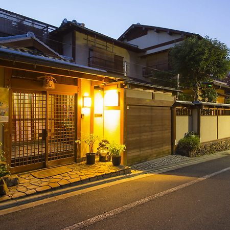 Kamuroan Kyoto Luaran gambar