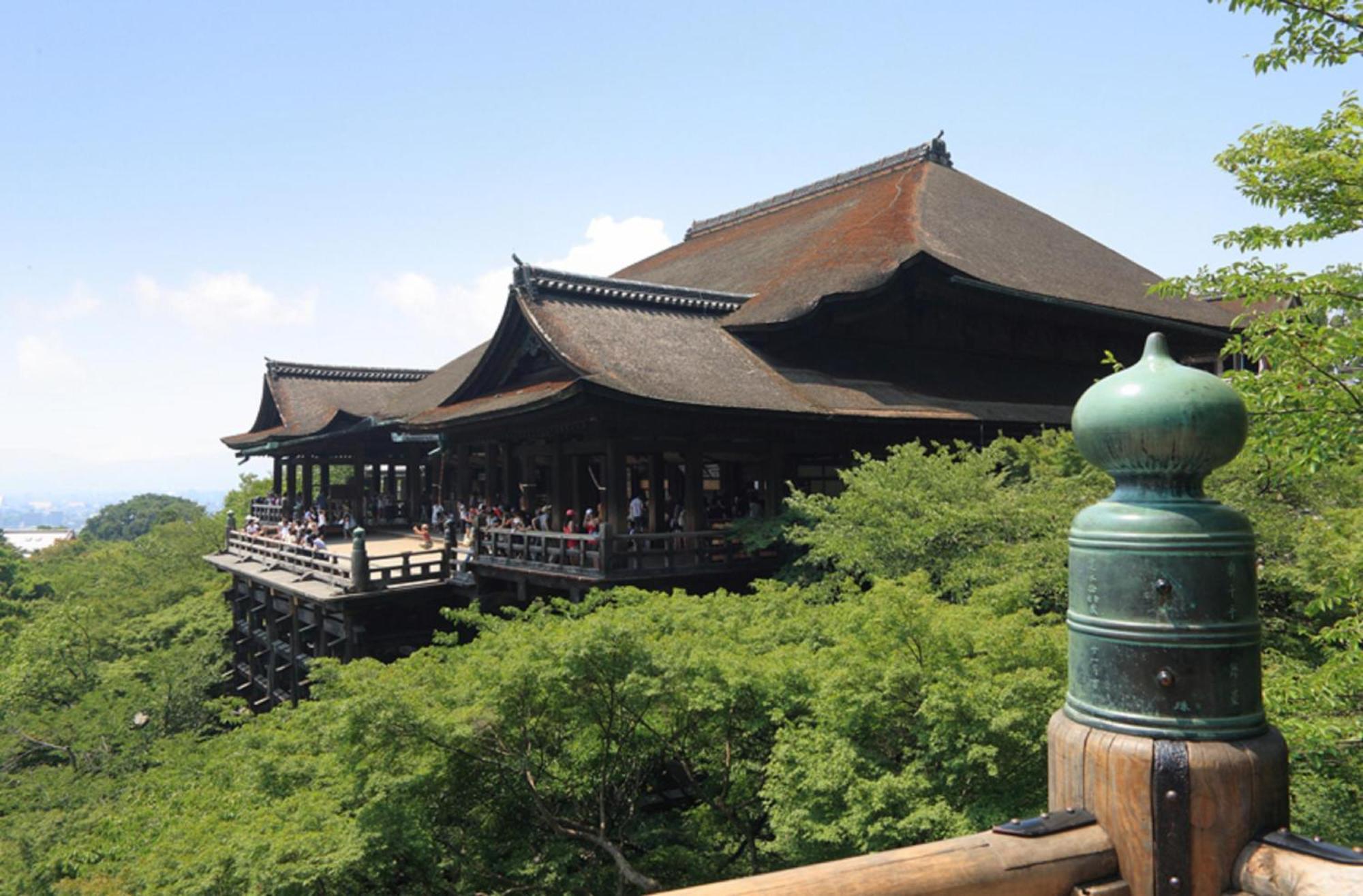 Kamuroan Kyoto Luaran gambar